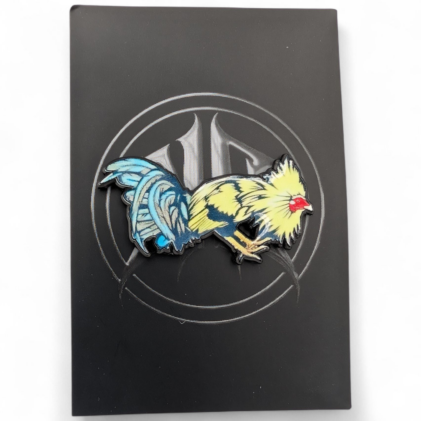 Gallo Amarillo y Azul - Soft Enamel Pin
