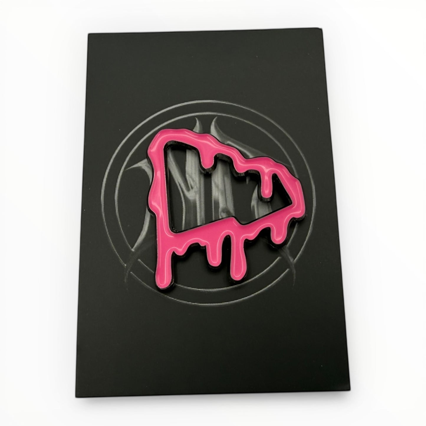 Pink Drip Hat Logo Enamel Pin – Streetwear Fitted Hat Accessory